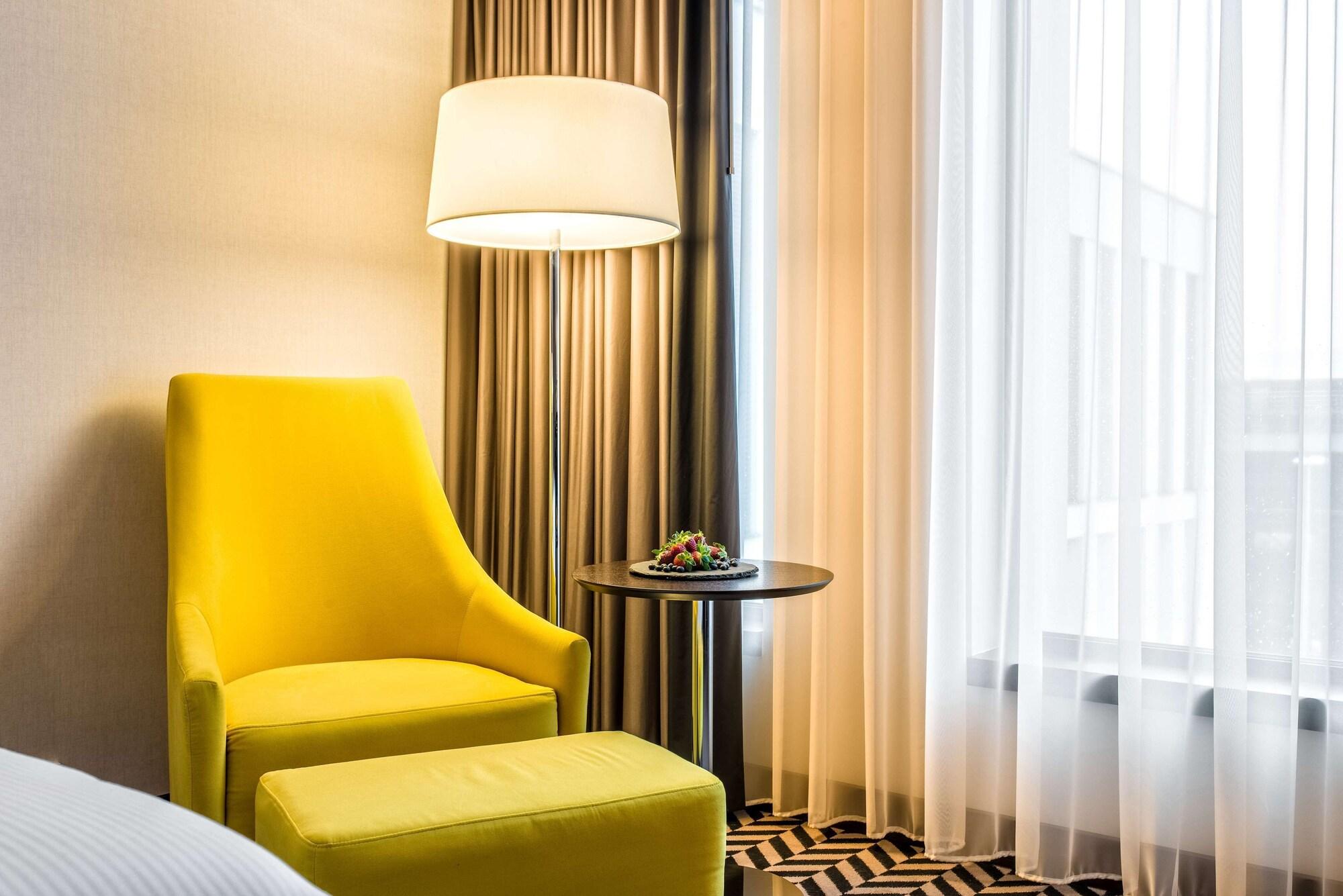Hilton Garden Inn Krakow Airport Exterior photo